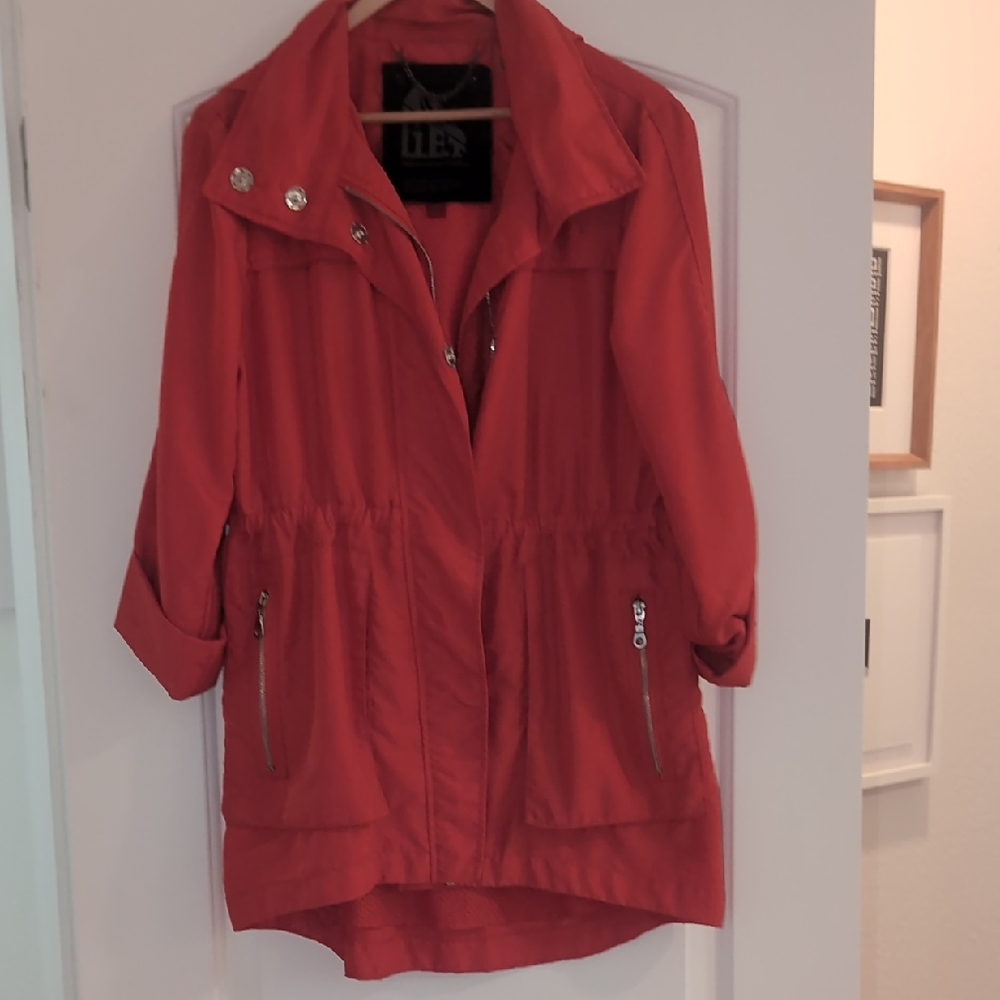 Red Utility Rain Jacket with Collared Neckline and Relaxed Fit